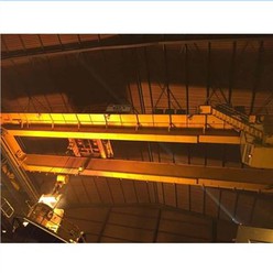 200 Ton QDY Model Steel Mill Foundry Cast Mobile Crane