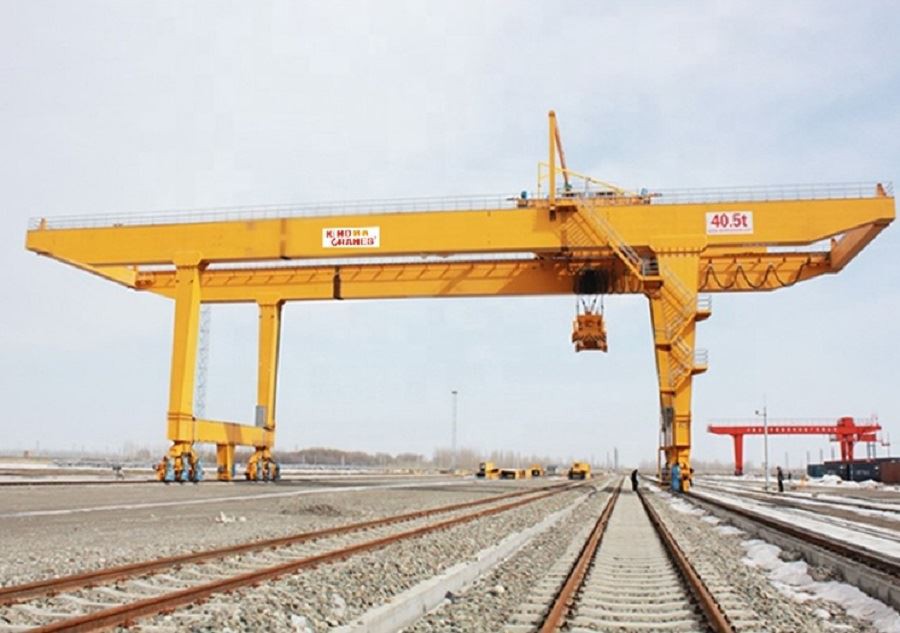45t Double Girder Rail Mounted Container Lifting Gantry Crane