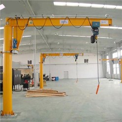 5MT Ground Mounted Rotating Jib Cranes For Warehouse