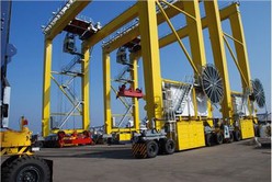 Container Yard Fast Speed Container Loading Gantry Crane with Container Spreader